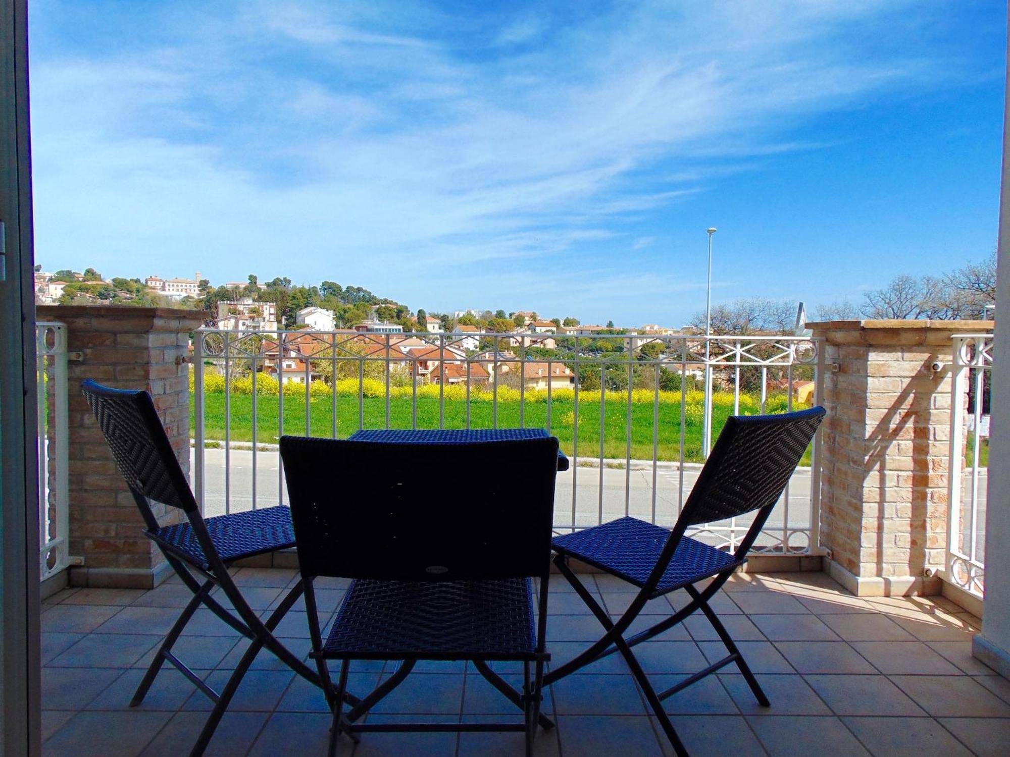 N059 - Numana, Nuovo Bilocale Con Terrazzo Appartement *